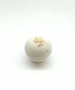 SOS BLISS Natural and Vegan Bath Products - Oatmeal Milk & Honey Bath Bomb